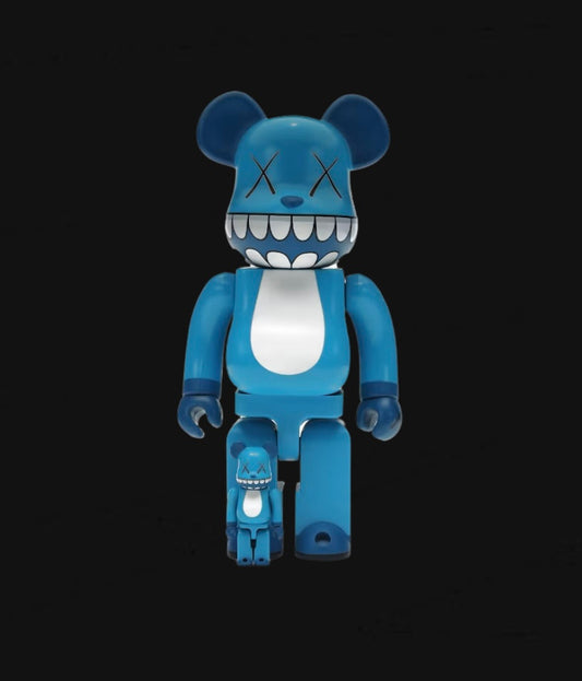 Bearbrick x a-nation KAWS Chompers
100% & 400% Set Blue